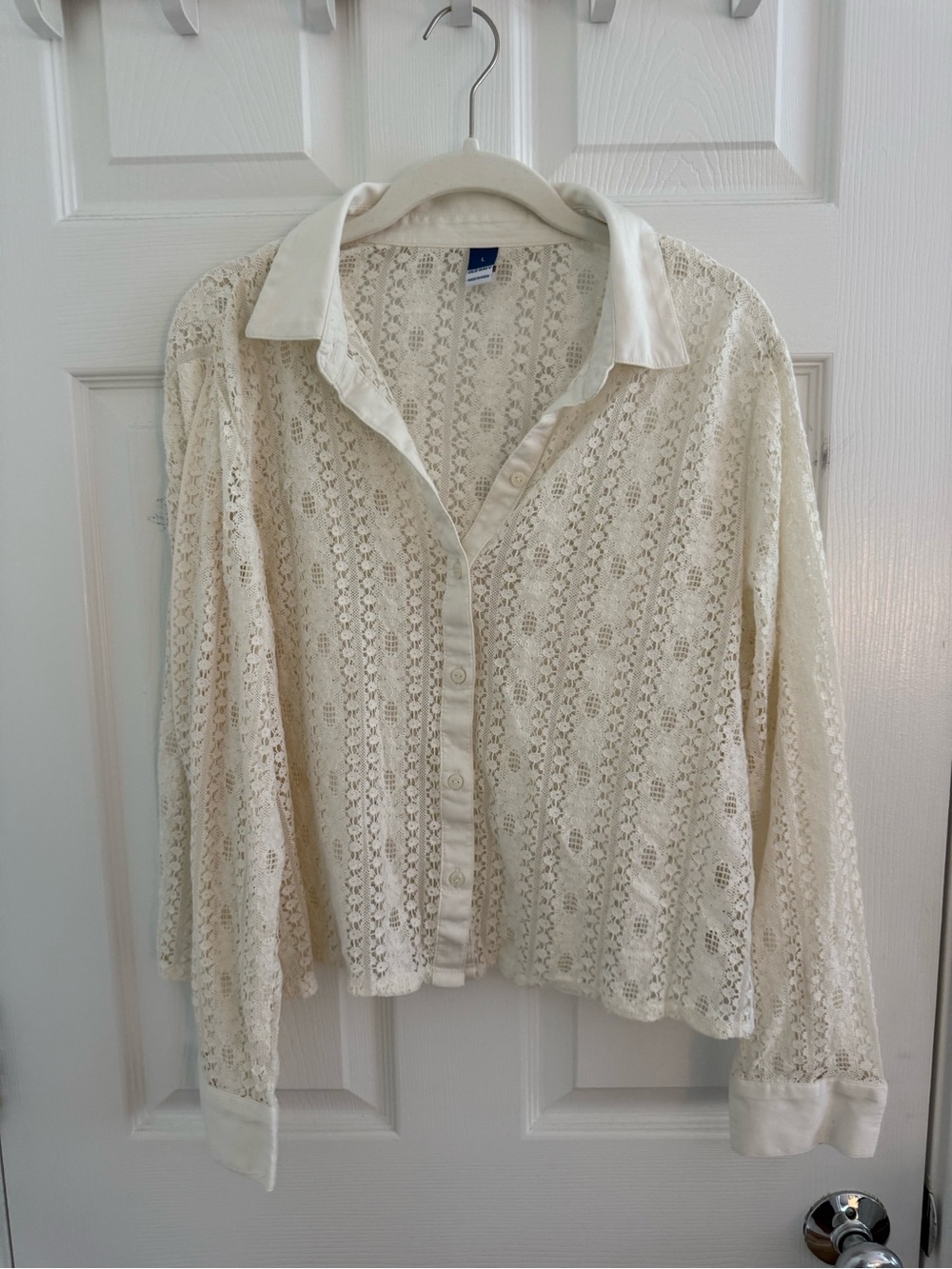 Old Navy Cream Lace Button-Down Blouse with Point Collar